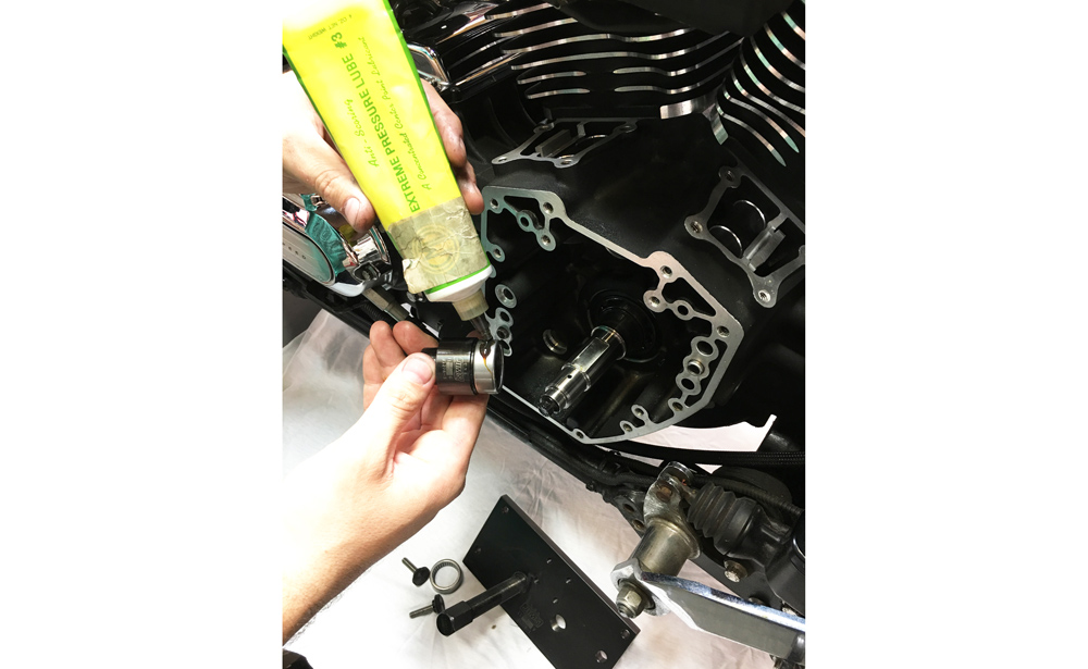 FEULING CAM BEARINGS - 2 pack Inner Cam Bearings TC 07-17 Including 06 Dyna SKU: 2077