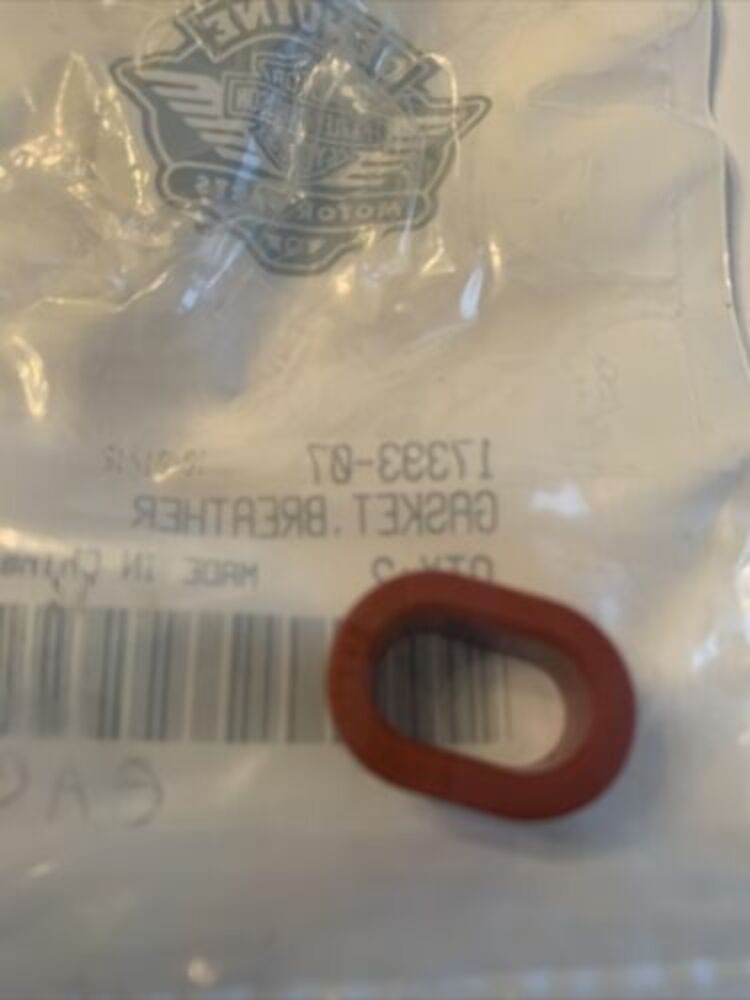 Уплотнитель сапуна кортерных газов OEM Harley-Davidson 17393-07